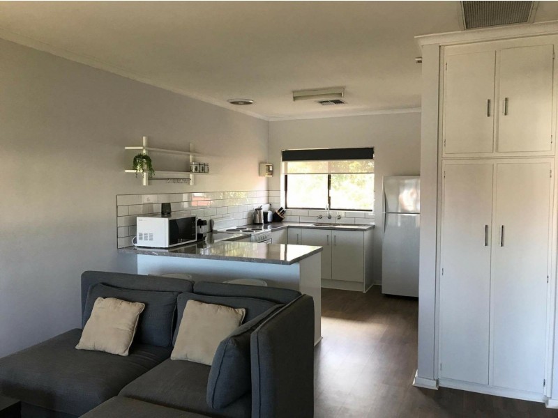 6/53 Downing Street, Hove SA 5048