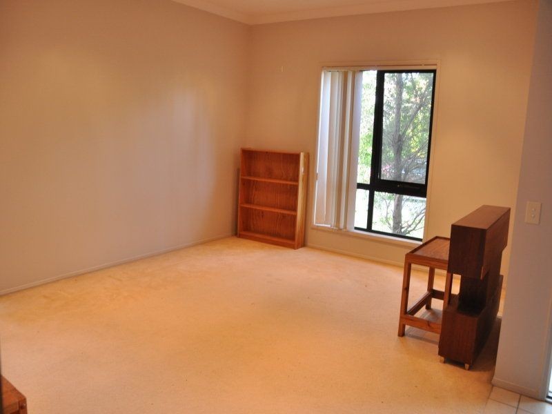 111 Tristania Way, Mount Gravatt East QLD 4122