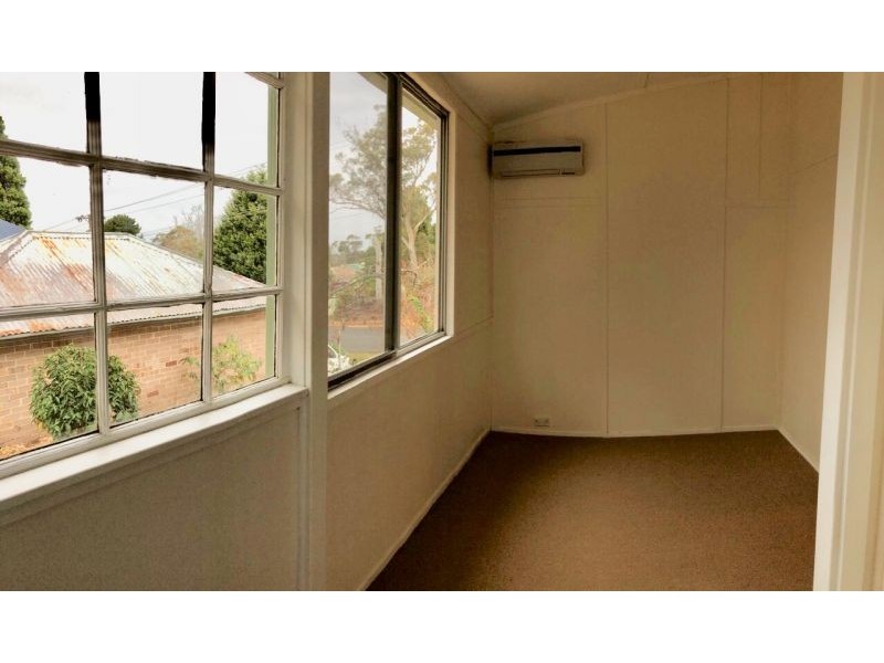 12 Warwick Street, Katoomba NSW 2780