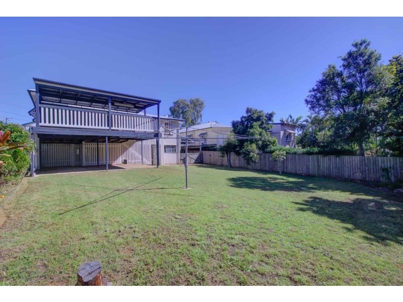 10 Juster Street, Annerley QLD 4103