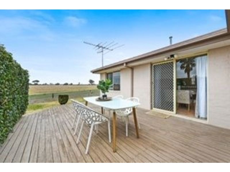 6 Rocklea Crescent, Skye VIC 3977