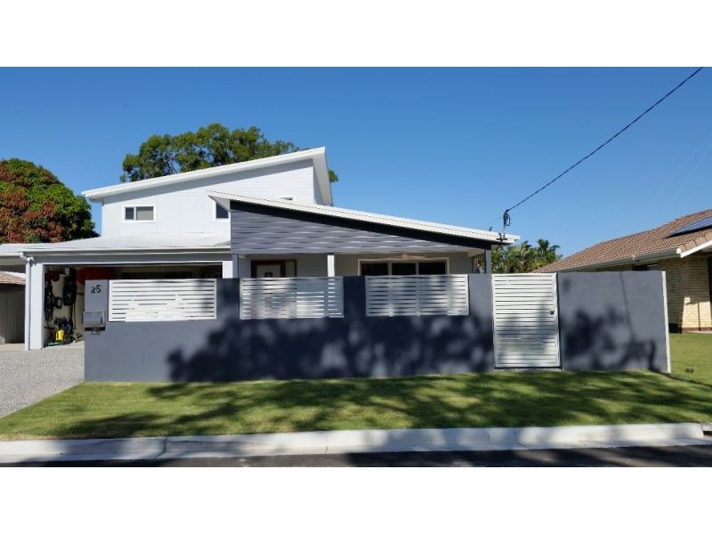 25 Oogar Street, Maroochydore QLD 4558