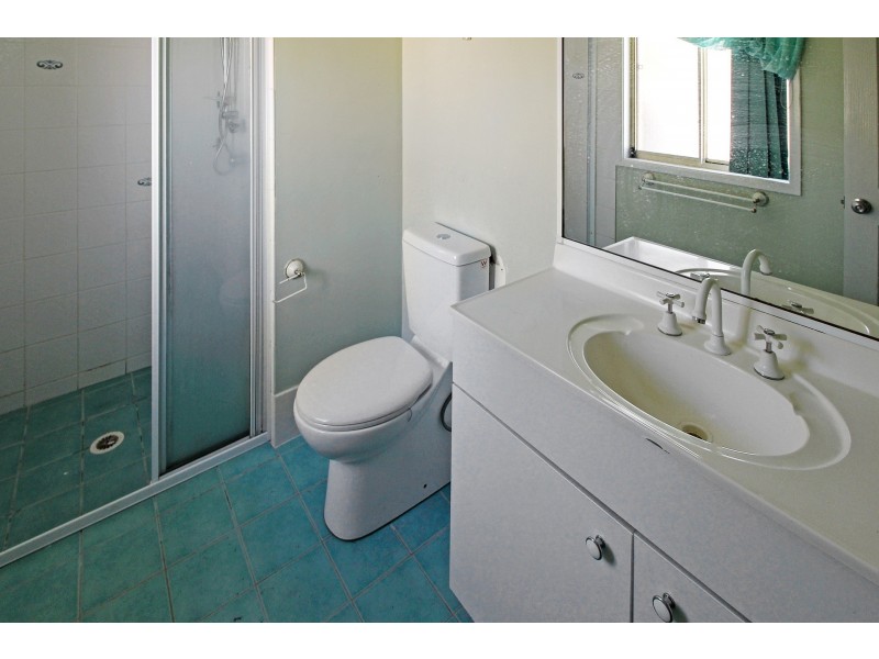 16 Lambe Street, West Hoxton NSW 2171