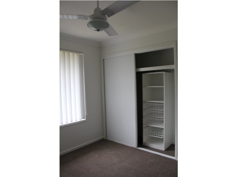 49 Jacana Crescent, Flinders View QLD 4305