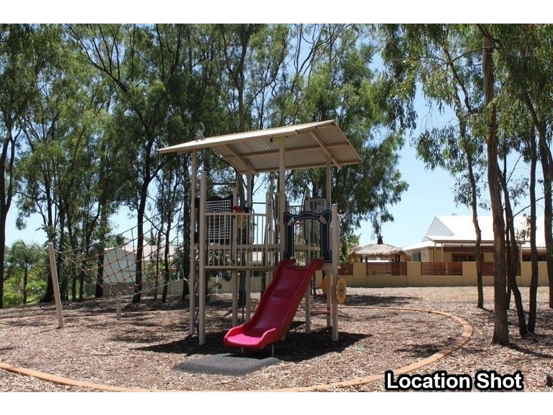 49 Jacana Crescent, Flinders View QLD 4305