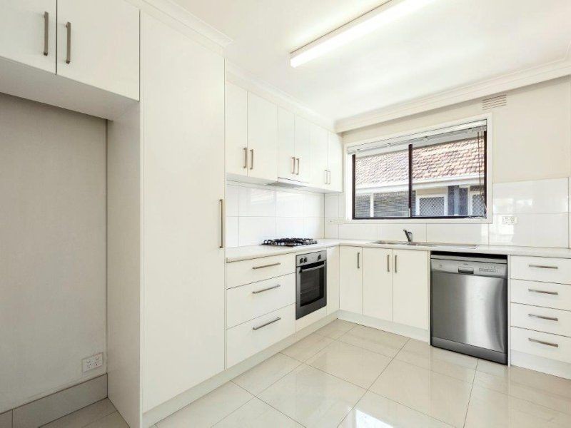 1/18 Blenheim Street, St Kilda East VIC 3183