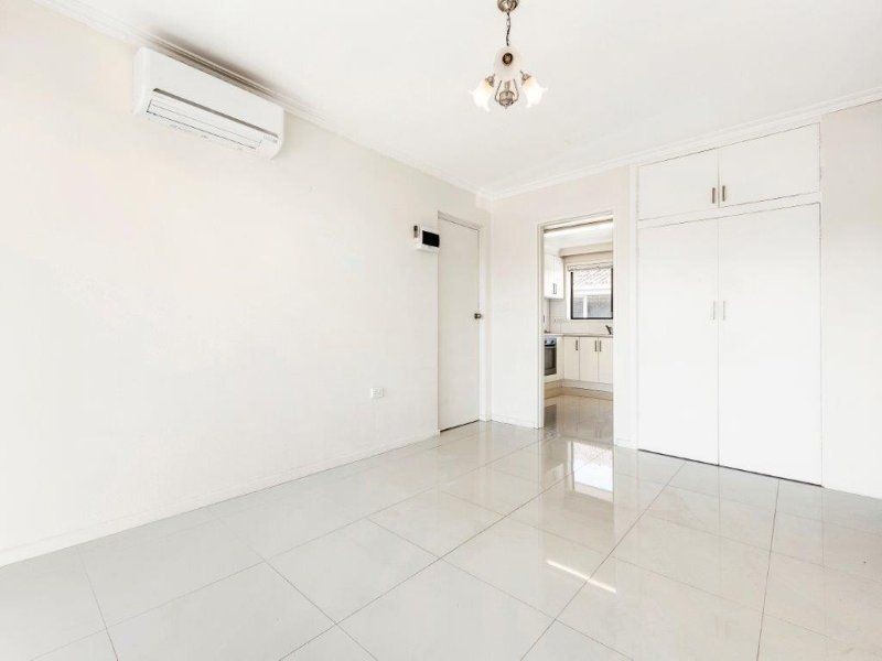 1/18 Blenheim Street, St Kilda East VIC 3183