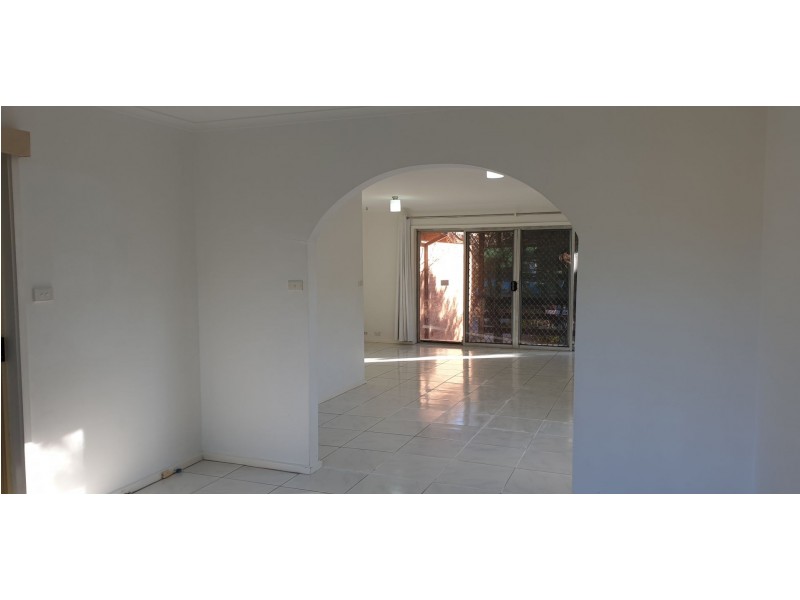 1 Eggleston Crescent, Chifley ACT 2606