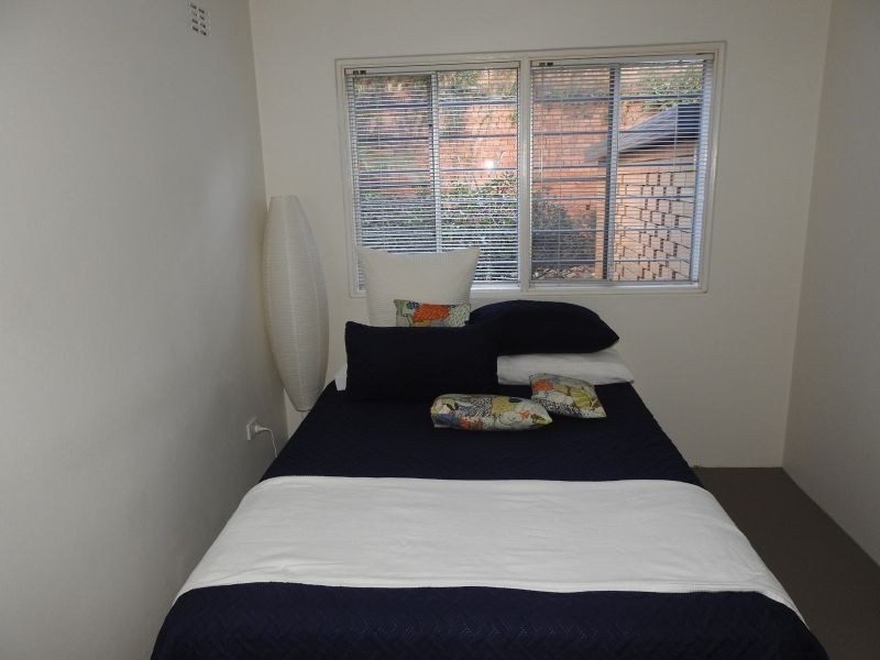 2/107 Windermere Road, Hamilton QLD 4007