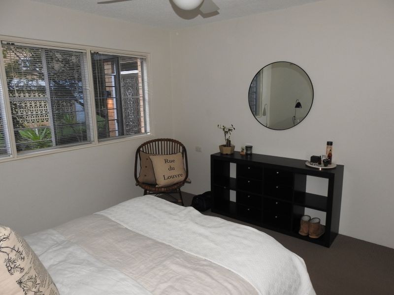 2/107 Windermere Road, Hamilton QLD 4007