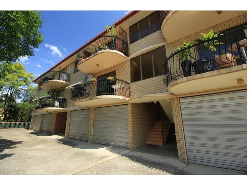 2/12 Holmes Street, Moorooka QLD 4105