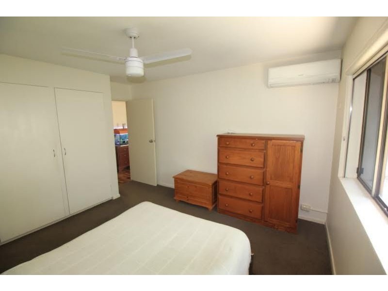 2/12 Holmes Street, Moorooka QLD 4105