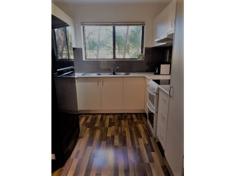 2/12 Holmes Street, Moorooka QLD 4105