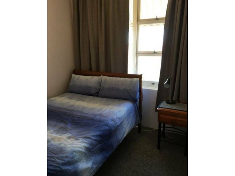 2/16 Dovercourt Road, Toowong QLD 4066