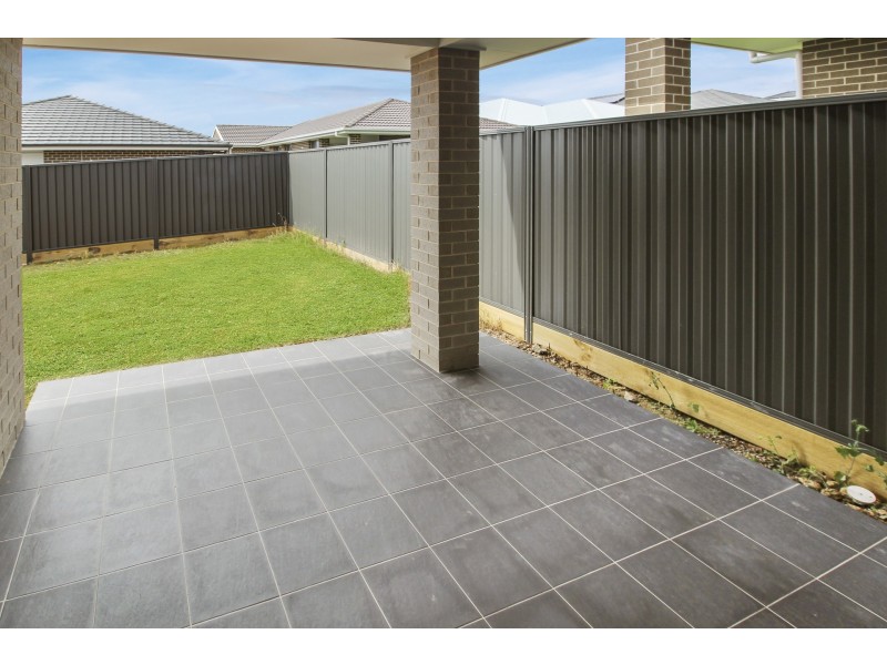 9 Richmond Road, Oran Park NSW 2570