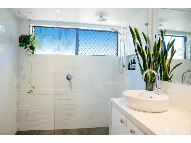 U3/5-7 Lavarack Road, Mermaid Beach QLD 4218