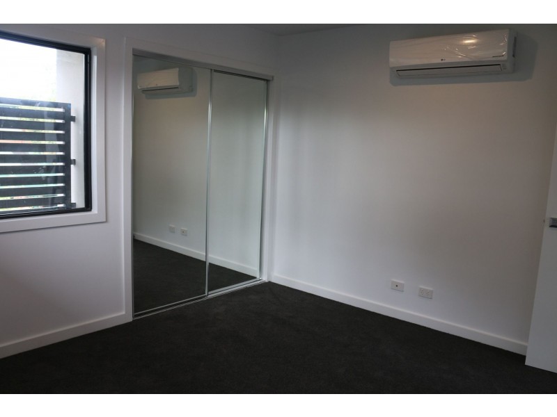 3/18 Nonna Street, Oakleigh East VIC 3166