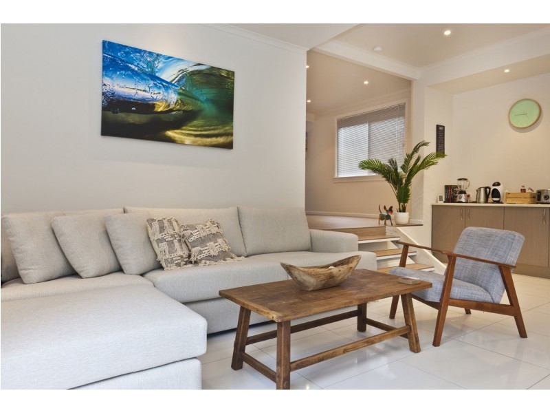 15 Bunyip Street, Burleigh Heads QLD 4220