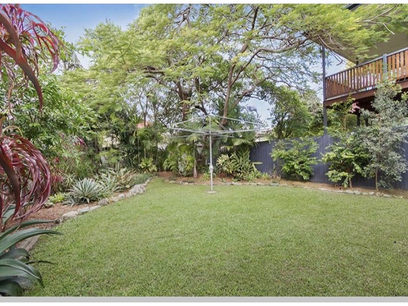 15 Geelong Street, East Brisbane QLD 4169