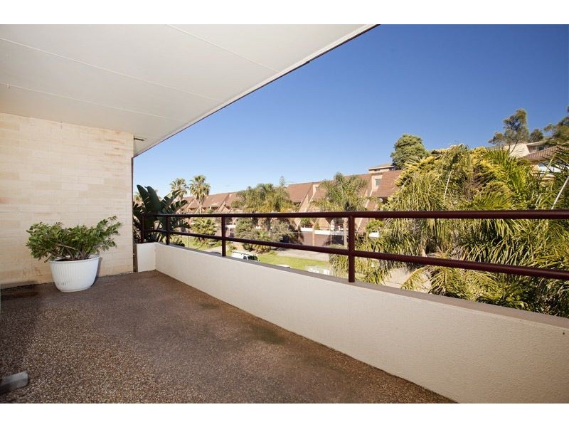 22/1 Terrol Crescent, Mona Vale NSW 2103