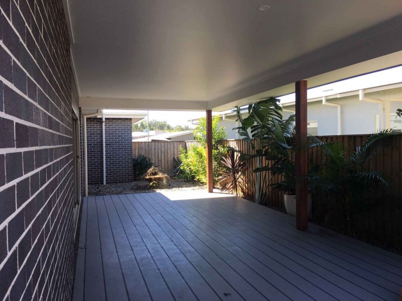 26 Sovereign Drive, Thrumster NSW 2444