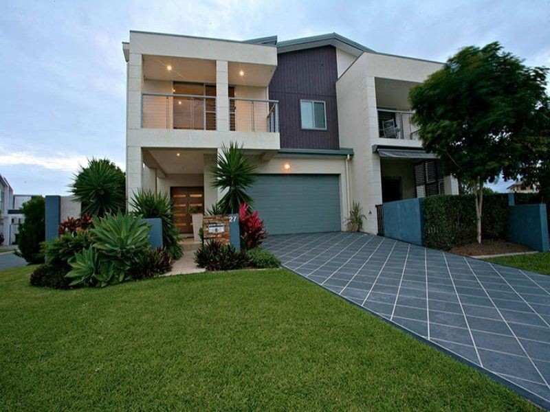 2/27 Port Peyra Crescent, Varsity Lakes QLD 4227