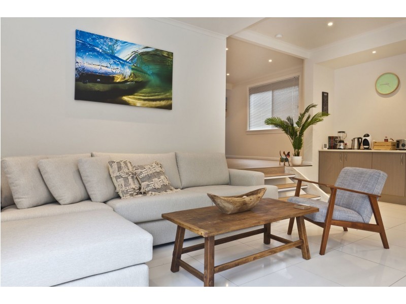 15 Bunyip Street, Burleigh Heads QLD 4220