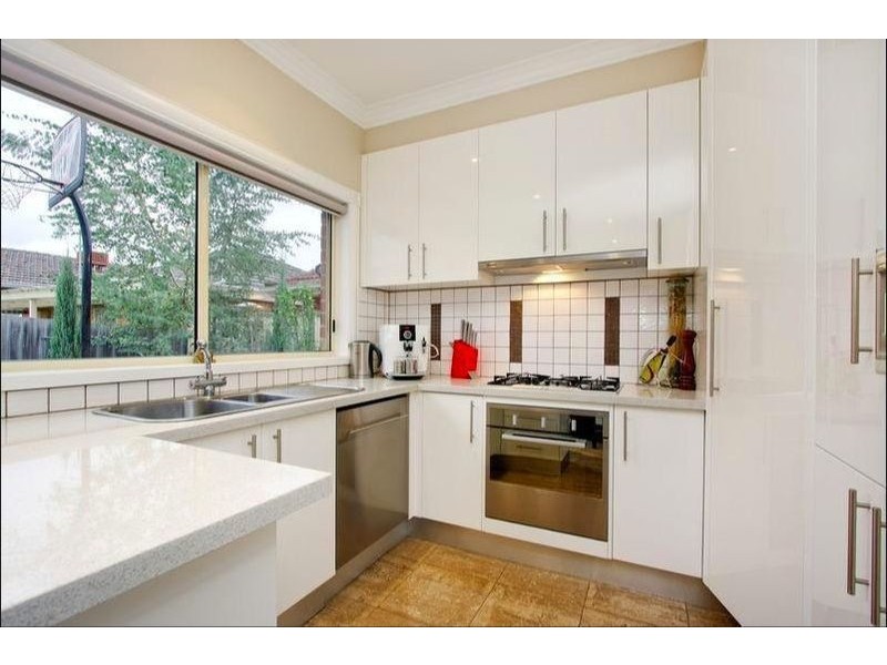 2B Tainton Road, Burwood East VIC 3151