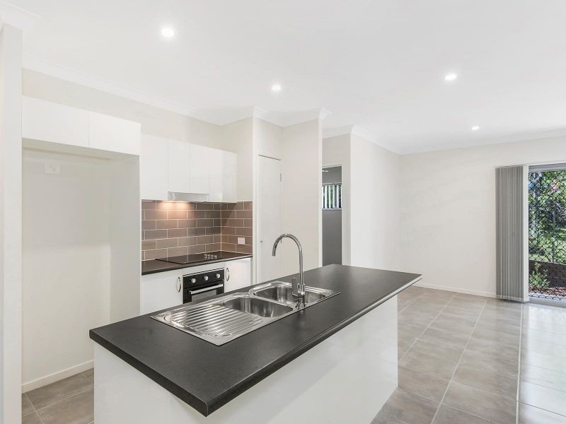 92 Adam Street, Wynnum QLD 4178