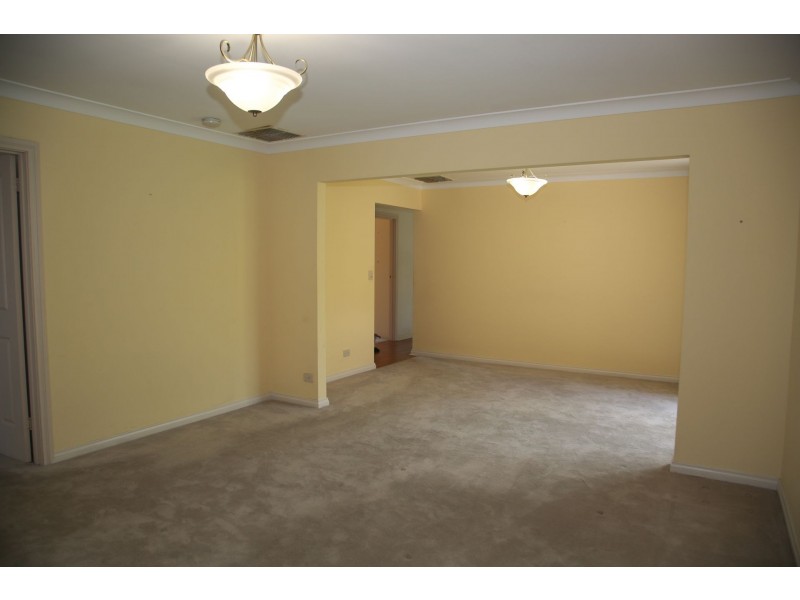 11 Exmoor Avenue, Oaklands Park SA 5046