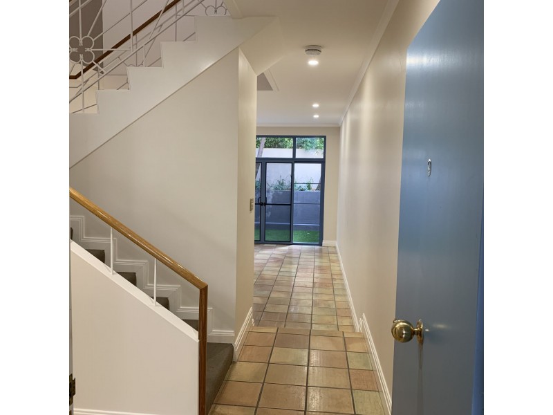 9/10 John St, Leichhardt NSW 2040