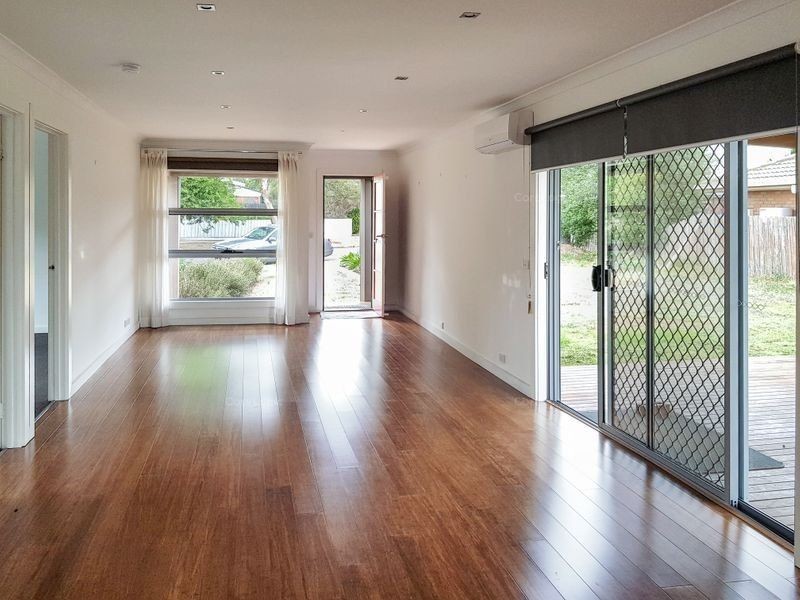 4 Leonid Drive, Rockbank VIC 3335