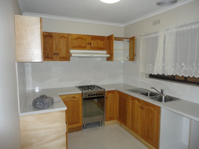 11 Sharon Road, Springvale South VIC 3172