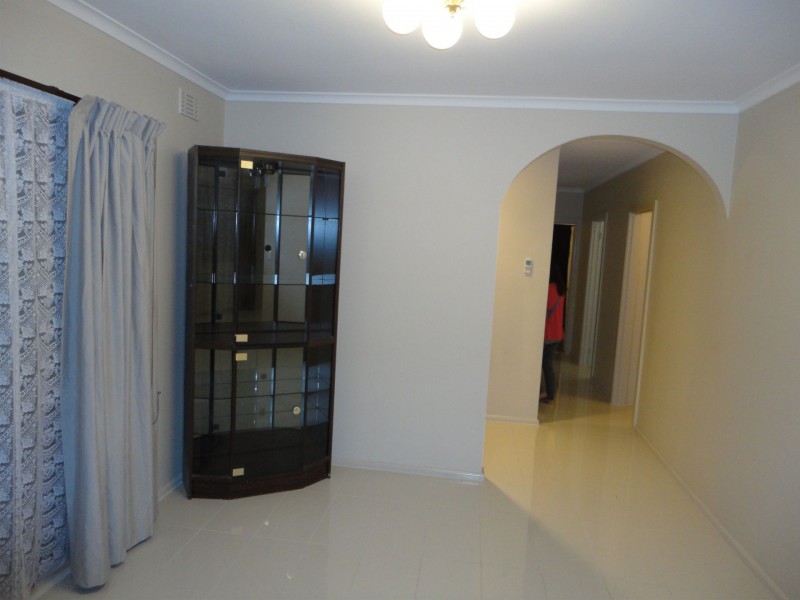 11 Sharon Road, Springvale South VIC 3172