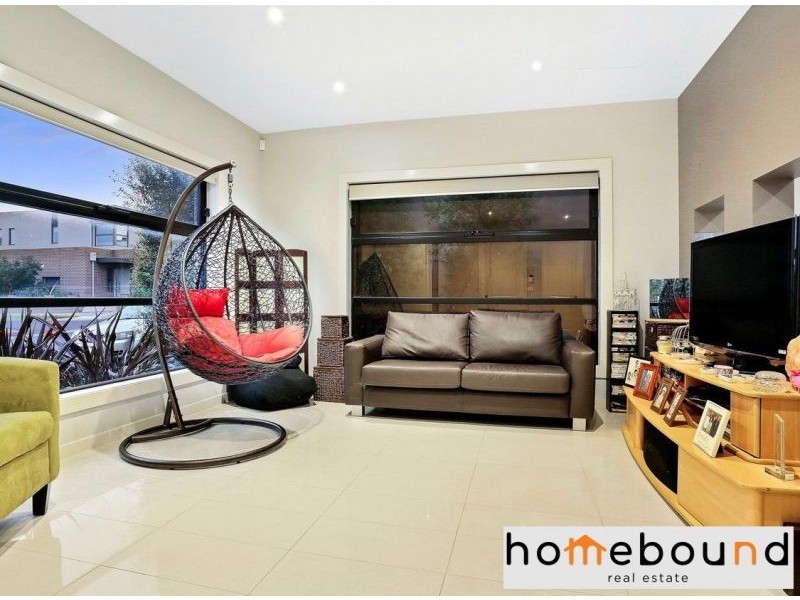 39 The Esplanade, Caroline Springs VIC 3023