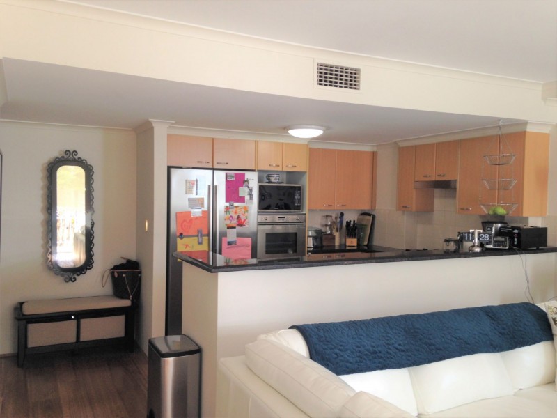 9/6 Roseberry Place, Balmain NSW 2041