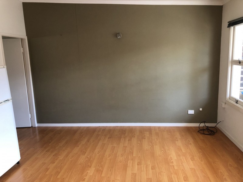 2/39 Darrambal Street, Surfers Paradise QLD 4217