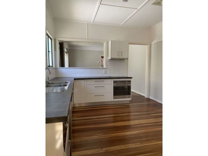 84 Dorrigo St, Kedron QLD 4031