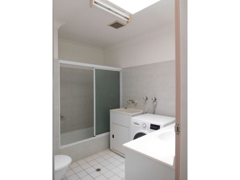 8/30 Doris Street, West End QLD 4101