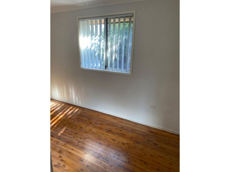 84 Jacaranda Drive, Georges Hall NSW 2198