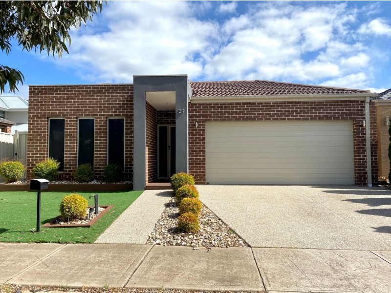 29 Etheridge Rise, Caroline Springs VIC 3023