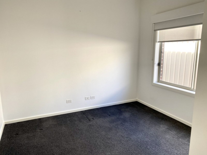 29 Etheridge Rise, Caroline Springs VIC 3023