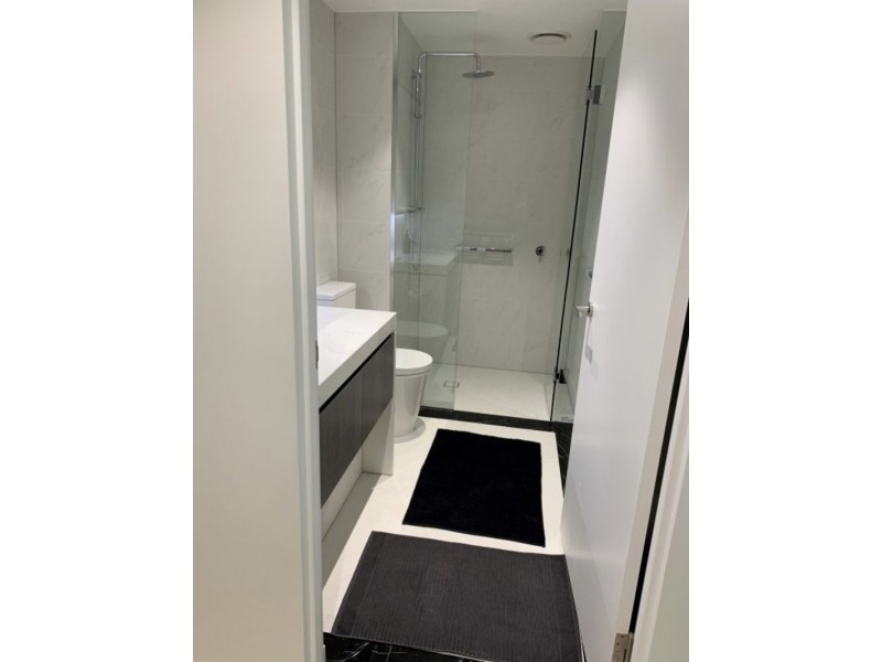 301/8 Bowen Crescent, Melbourne VIC 3004