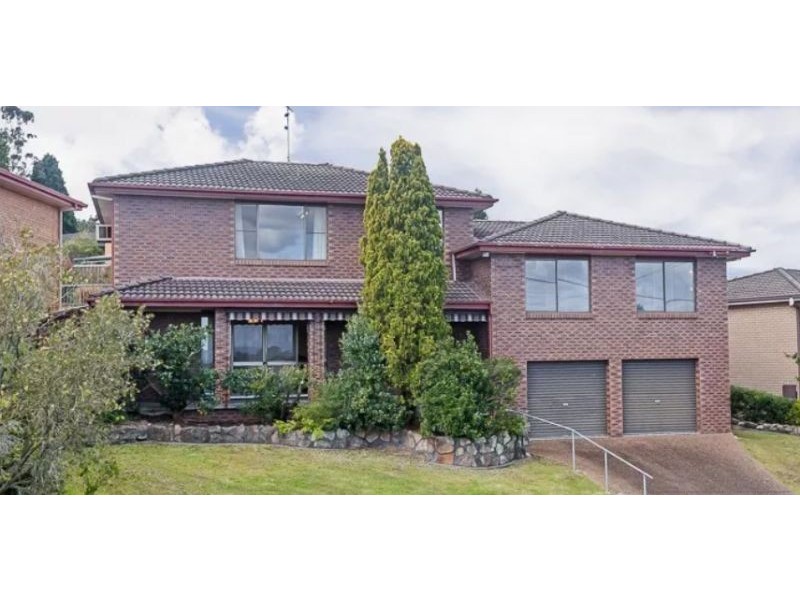 13 Cambronne Pde, Elermore Vale NSW 2287