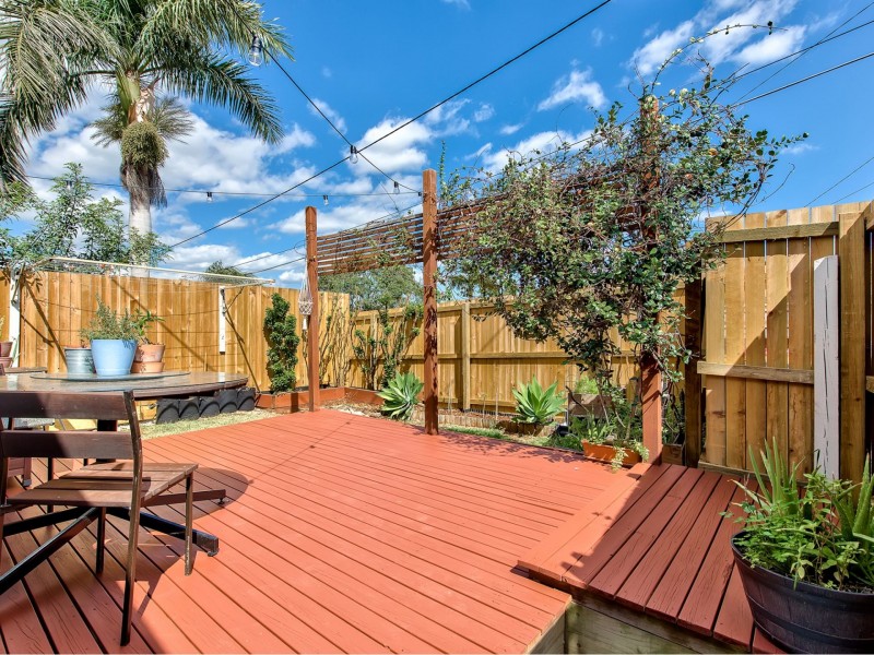 1/211 Webster Road, Stafford QLD 4053
