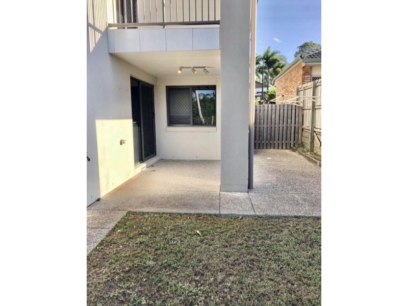 4/7 Kenny Close, Forest Lake QLD 4078