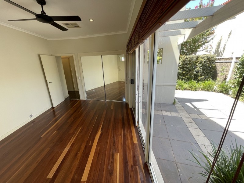 4 Morley Mews, Port Melbourne VIC 3207