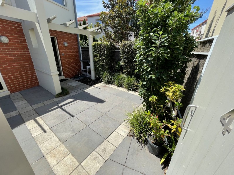 4 Morley Mews, Port Melbourne VIC 3207