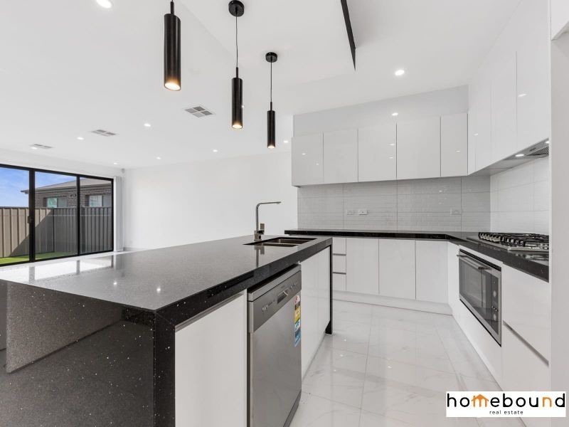 62 Gossia Avenue, Craigieburn VIC 3064