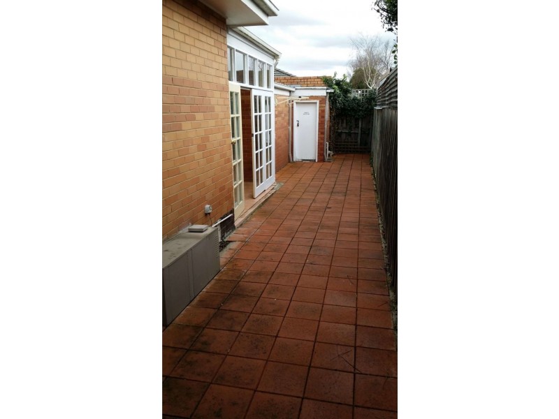 4/22 Wyuna Road, Caulfield North VIC 3161